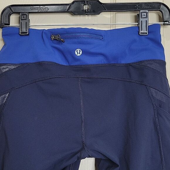 Lululemon Athletica Navy and Royal Blue Cropped Leggings Size 6 - Picture 6 of 7